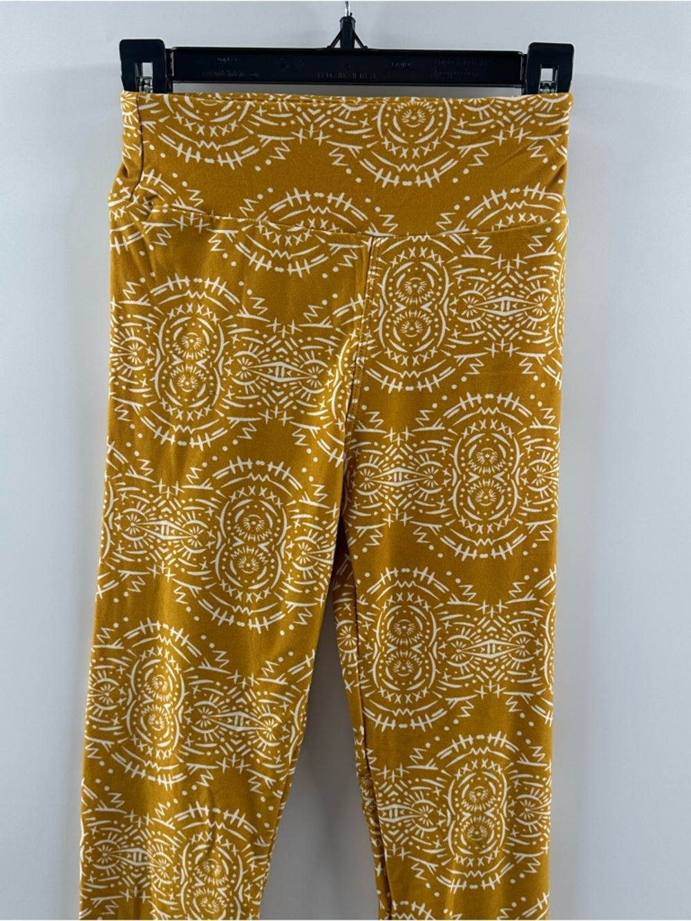 LuLaRoe Leggings NWT – Tween (Fits Adult XXS/00–0) - Picture 3 of 5